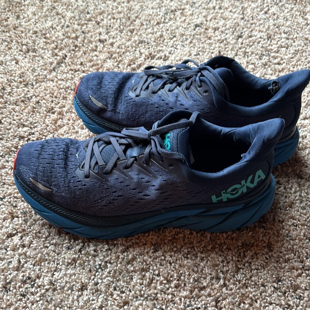 Hoka One One Mens Clifton 8 Sneakers Size 9